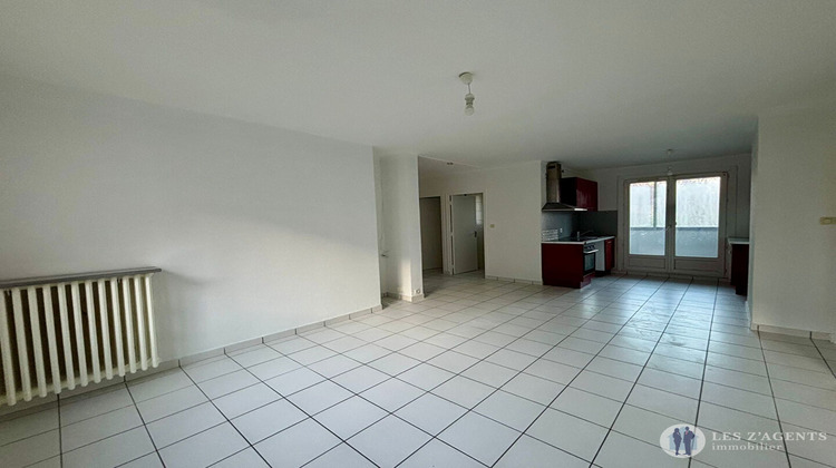 Ma-Cabane - Location Appartement SAINT-MARTIN-D'HERES, 62 m²