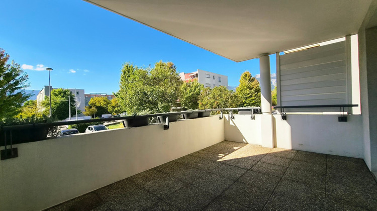 Ma-Cabane - Location Appartement SAINT-MARTIN-D'HERES, 67 m²