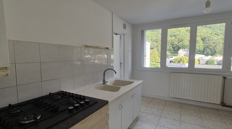 Ma-Cabane - Location Appartement Saint-Martin-d'Hères, 66 m²