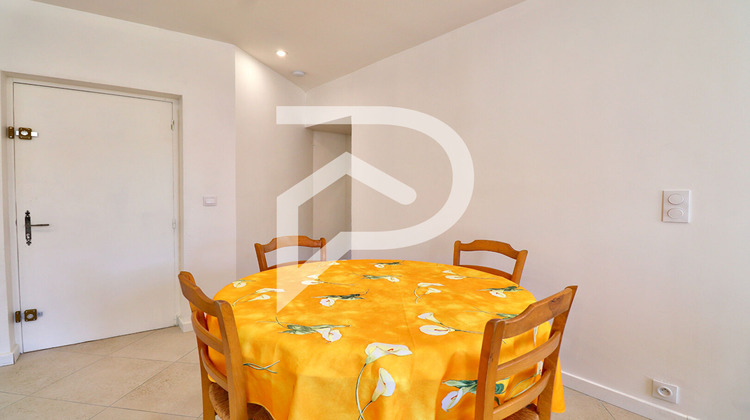 Ma-Cabane - Location Appartement SAINT-MARTIN-DE-BROMES, 58 m²
