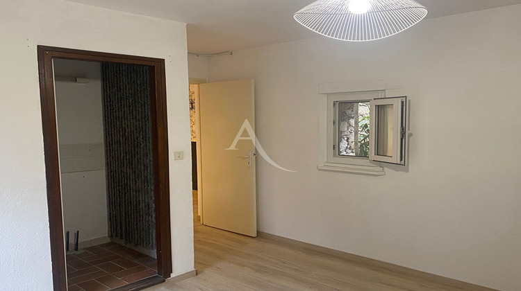 Ma-Cabane - Location Appartement SAINT-MARTIN-DE-L'ARCON, 53 m²