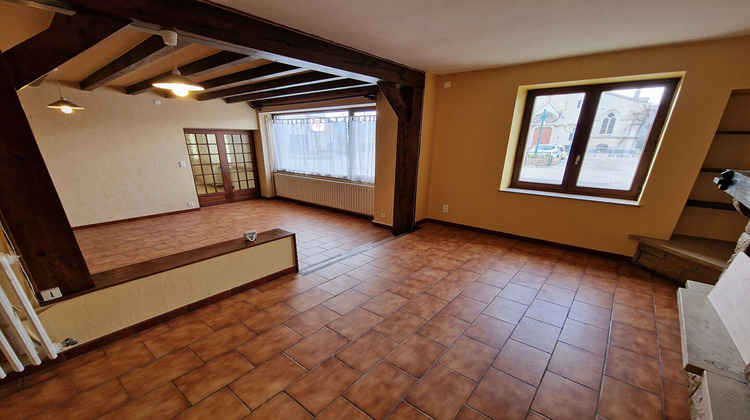 Ma-Cabane - Location Appartement SAINT-MARTIN-DU-FRENE, 121 m²