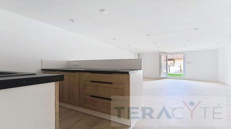 Ma-Cabane - Location Appartement Saint-Martin-du-Mont, 74 m²