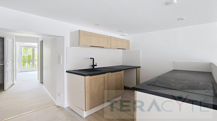 Ma-Cabane - Location Appartement Saint-Martin-du-Mont, 74 m²