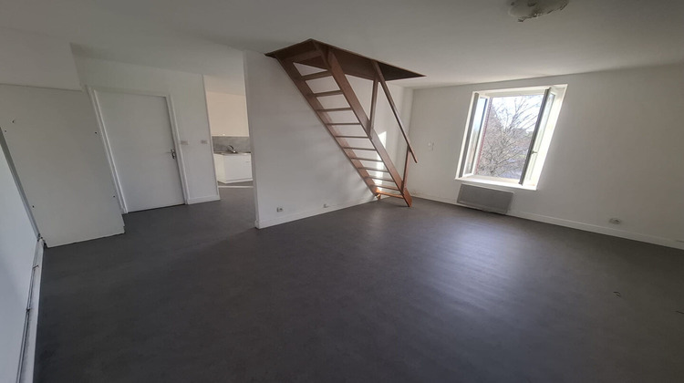 Ma-Cabane - Location Appartement SAINT-MATHIEU, 50 m²
