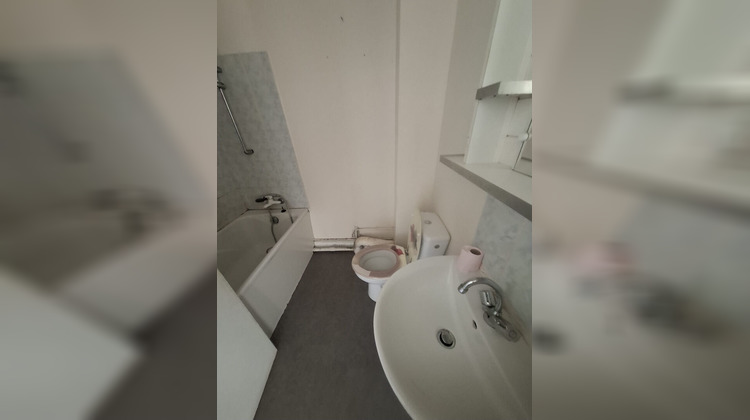 Ma-Cabane - Location Appartement SAINT-MATHIEU, 50 m²