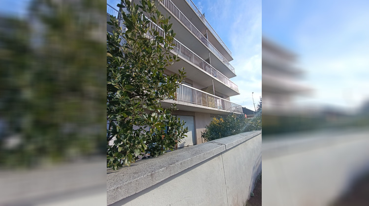 Ma-Cabane - Location Appartement SAINT-MAUR-DES-FOSSES, 45 m²