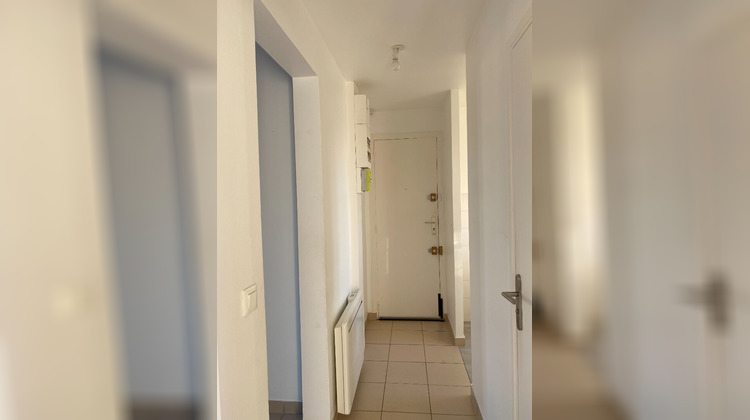 Ma-Cabane - Location Appartement SAINT-MAUR-DES-FOSSES, 42 m²