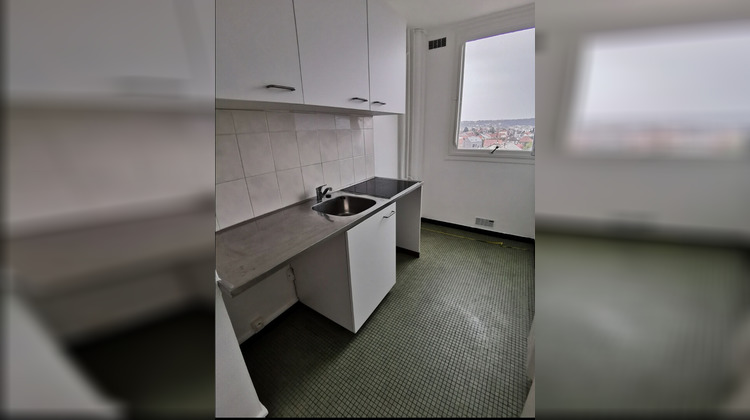 Ma-Cabane - Location Appartement SAINT-MAUR-DES-FOSSES, 30 m²