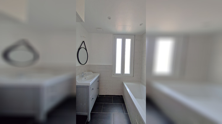 Ma-Cabane - Location Appartement SAINT-MAUR-DES-FOSSES, 44 m²