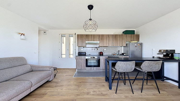 Ma-Cabane - Location Appartement SAINT-MAUR-DES-FOSSES, 50 m²