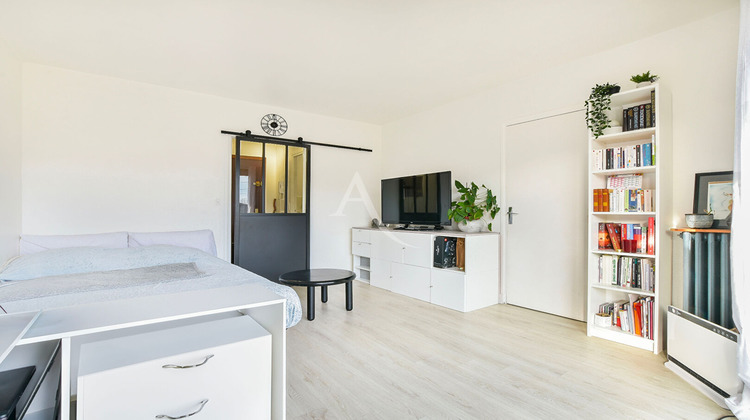 Ma-Cabane - Location Appartement SAINT-MAUR-DES-FOSSES, 24 m²