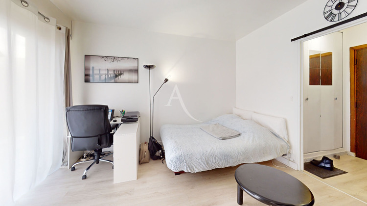 Ma-Cabane - Location Appartement SAINT-MAUR-DES-FOSSES, 24 m²