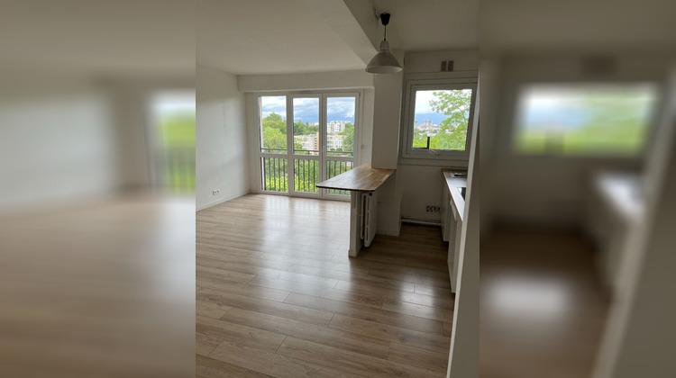 Ma-Cabane - Location Appartement SAINT-MAUR-DES-FOSSES, 41 m²