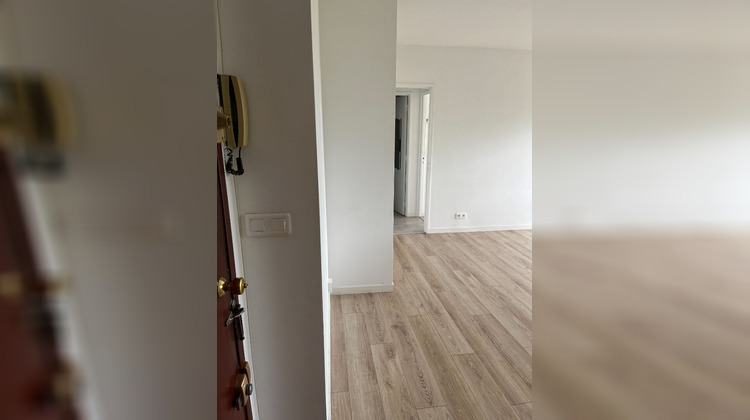 Ma-Cabane - Location Appartement SAINT-MAUR-DES-FOSSES, 41 m²