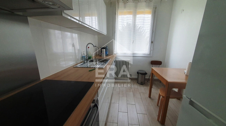 Ma-Cabane - Location Appartement SAINT-MAUR-DES-FOSSES, 40 m²