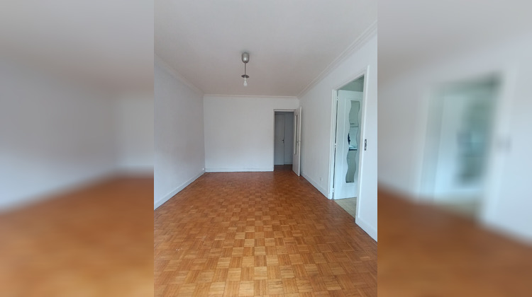 Ma-Cabane - Location Appartement SAINT-MAUR-DES-FOSSES, 30 m²