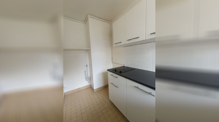 Ma-Cabane - Location Appartement SAINT-MAUR-DES-FOSSES, 30 m²
