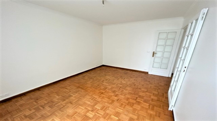 Ma-Cabane - Location Appartement SAINT-MAUR-DES-FOSSES, 46 m²