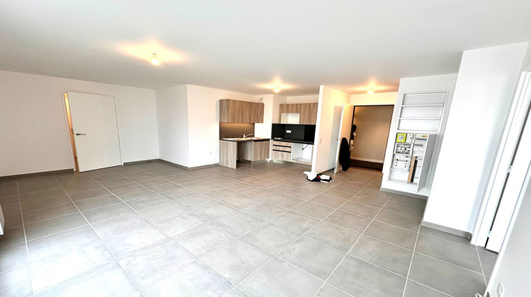 Ma-Cabane - Location Appartement SAINT-MAUR-DES-FOSSES, 64 m²