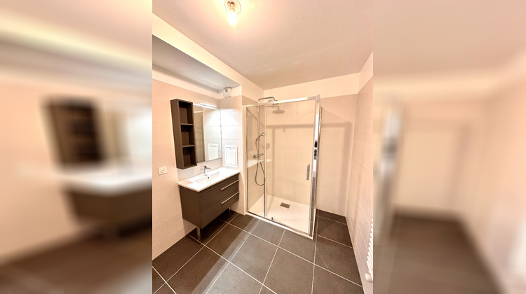 Ma-Cabane - Location Appartement SAINT-MAUR-DES-FOSSES, 64 m²