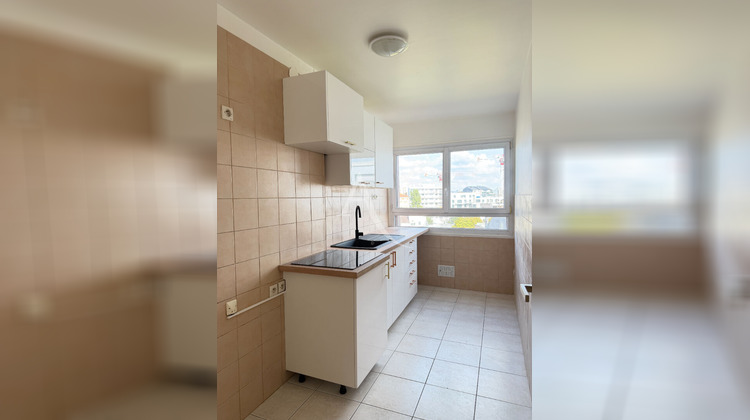 Ma-Cabane - Location Appartement SAINT-MAUR-DES-FOSSES, 72 m²