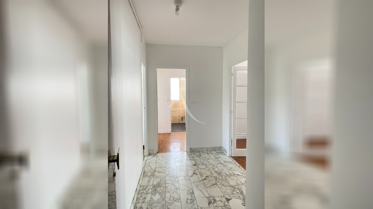Ma-Cabane - Location Appartement SAINT-MAUR-DES-FOSSES, 63 m²