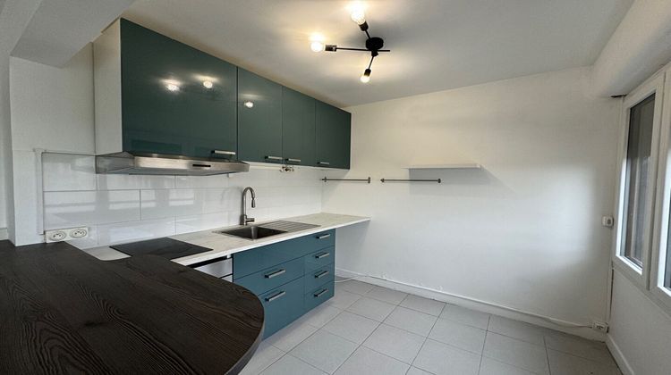 Ma-Cabane - Location Appartement SAINT-MAUR-DES-FOSSES, 29 m²