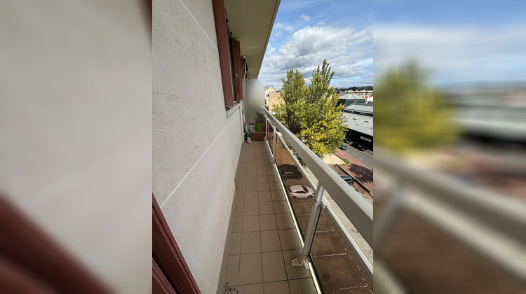 Ma-Cabane - Location Appartement SAINT-MAUR-DES-FOSSES, 45 m²