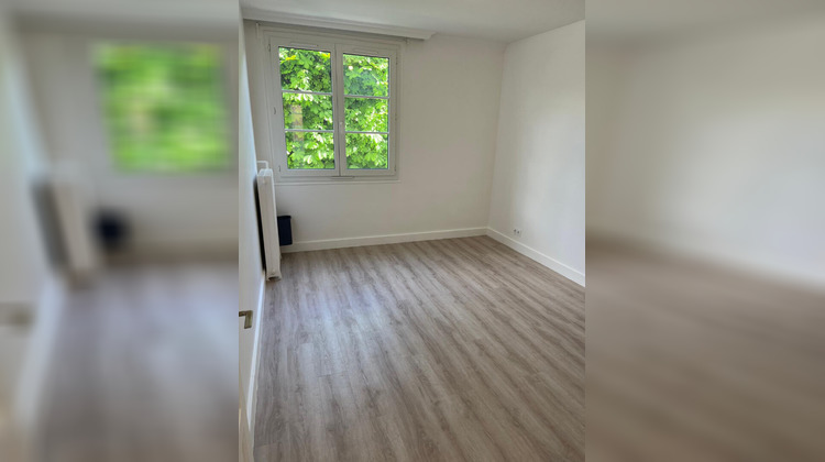 Ma-Cabane - Location Appartement SAINT-MAUR-DES-FOSSES, 46 m²