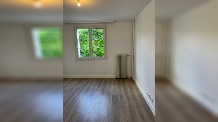 Ma-Cabane - Location Appartement SAINT-MAUR-DES-FOSSES, 46 m²