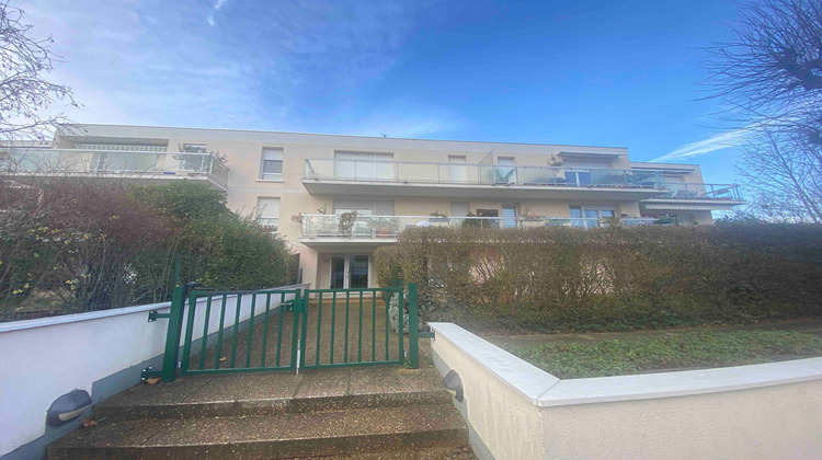 Ma-Cabane - Location Appartement SAINT-MAUR-DES-FOSSES, 47 m²