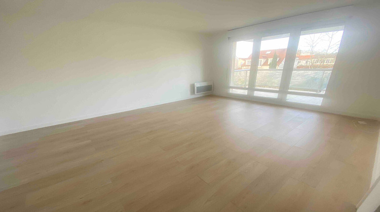 Ma-Cabane - Location Appartement SAINT-MAUR-DES-FOSSES, 47 m²