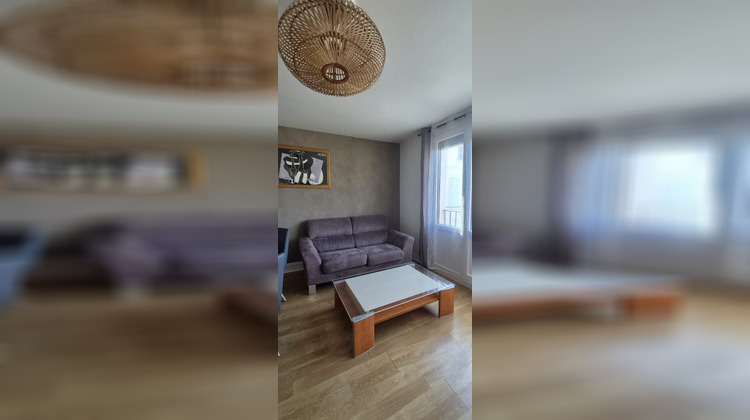Ma-Cabane - Location Appartement SAINT-MAUR-DES-FOSSES, 48 m²