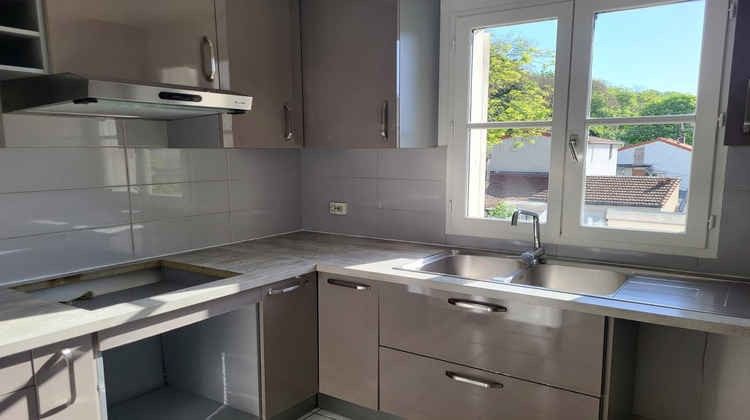 Ma-Cabane - Location Appartement Saint-Maurice, 86 m²