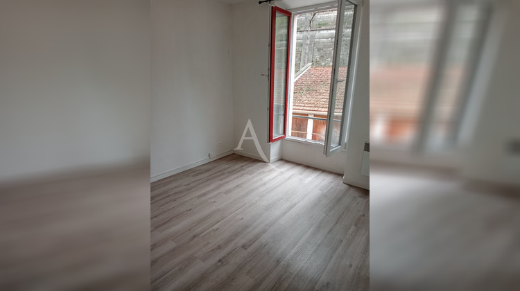Ma-Cabane - Location Appartement SAINT-MAURICE, 16 m²