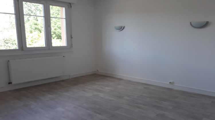 Ma-Cabane - Location Appartement Saint-Max, 61 m²