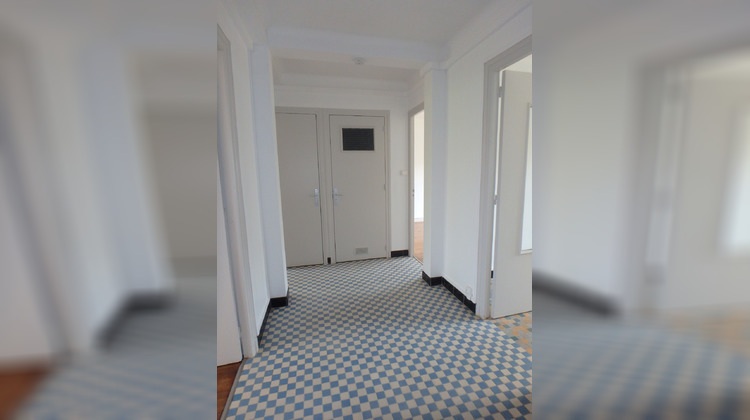 Ma-Cabane - Location Appartement Saint-Max, 61 m²