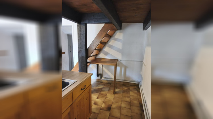 Ma-Cabane - Location Appartement SAINT MAXIMIN, 40 m²