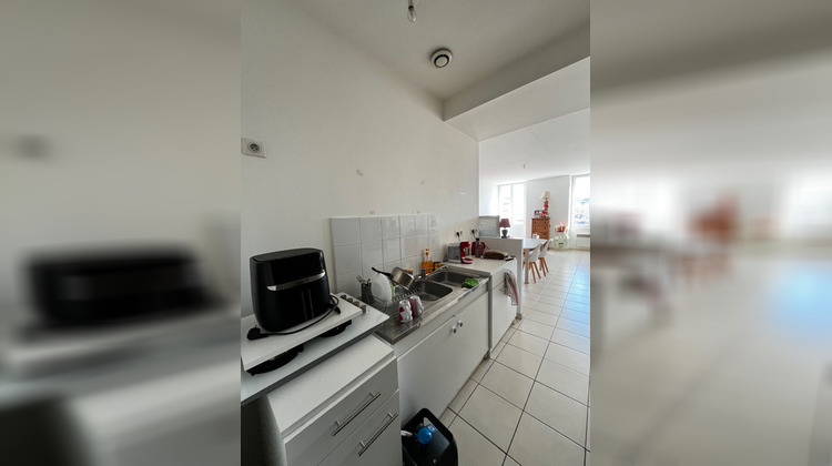 Ma-Cabane - Location Appartement SAINT-MAXIMIN-LA-SAINTE-BAUME, 59 m²