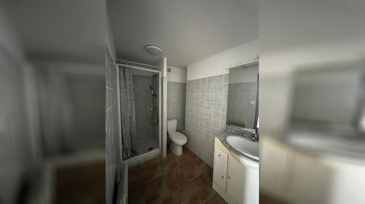 Ma-Cabane - Location Appartement SAINT-MAXIMIN-LA-SAINTE-BAUME, 33 m²