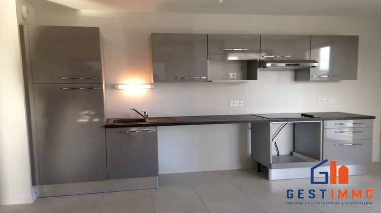 Ma-Cabane - Location Appartement Saint-Médard-en-Jalles, 63 m²