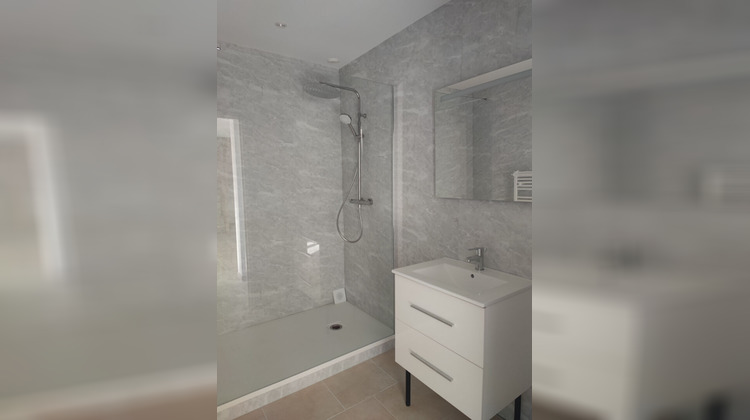 Ma-Cabane - Location Appartement SAINT-MICHEL-CHEF-CHEF, 96 m²