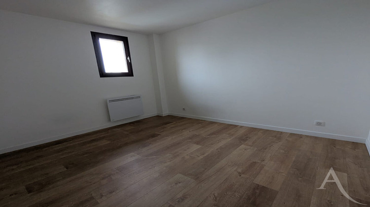 Ma-Cabane - Location Appartement SAINT-MICHEL-SUR-ORGE, 23 m²
