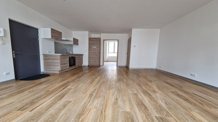 Ma-Cabane - Location Appartement SAINT-MIHIEL, 45 m²