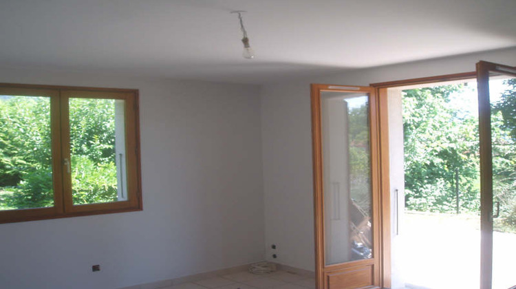 Ma-Cabane - Location Appartement SAINT-NICOLAS-DE-MACHERIN, 66 m²