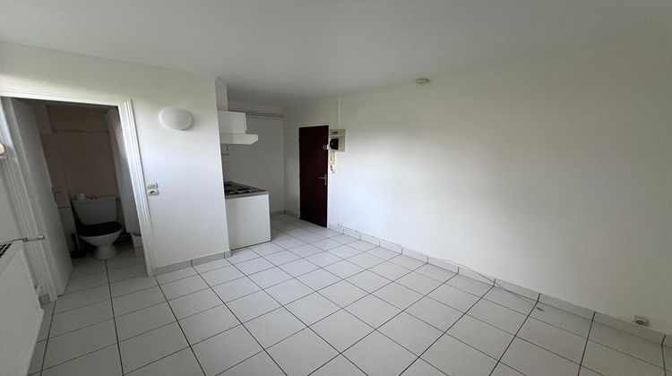 Ma-Cabane - Location Appartement SAINT-NOM-LA-BRETECHE, 14 m²