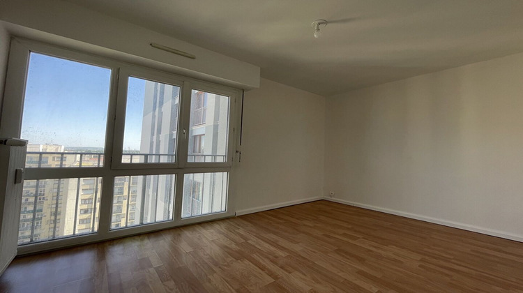 Ma-Cabane - Location Appartement SAINT-OUEN-L'AUMONE, 49 m²
