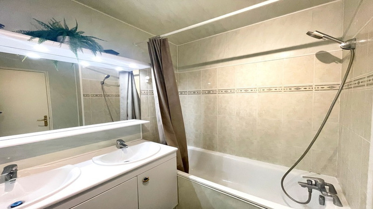 Ma-Cabane - Location Appartement SAINT OUEN L AUMONE, 79 m²