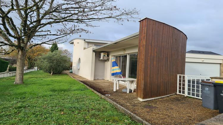 Ma-Cabane - Location Appartement Saint-Pantaléon-de-Larche, 32 m²